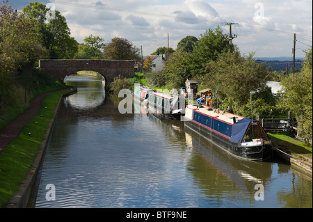 The Worcester and Birmingham canal at Tardebigge canal village in Worcestershire, the Midlands, England. Stock Photo