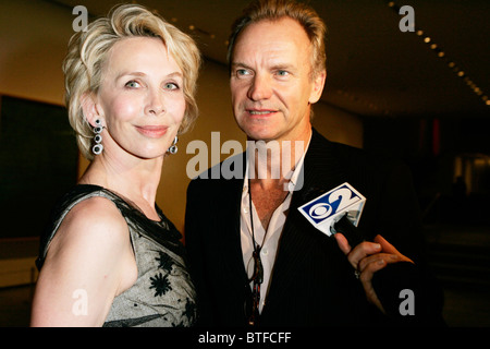 Pop star Sting and wife Trudie Styler interviewed at the Museum of Modern Art (MOMA), New York, USA Stock Photo