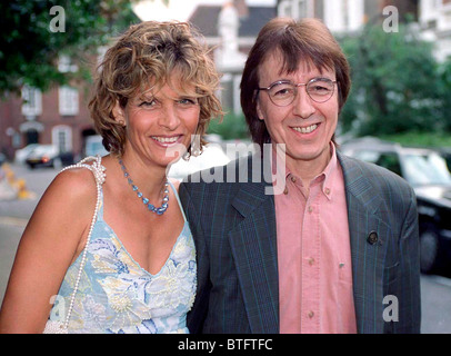 FORMER MEMBER OF THE ROLLING STONES BILL WYMAN & WIFE SUZANNE IN CHELSEA, LONDON Stock Photo