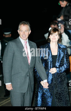 Prime Minister Tony Blair & wife Cherie Booth at 80th birthday party for Margaret Thatcher at Mandarin Oriental Hotel in London Stock Photo