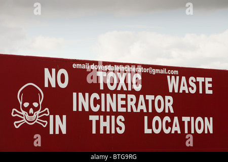 A protest sign against a planned waste incineration plant south of glasgow, Scotland, UK. Stock Photo