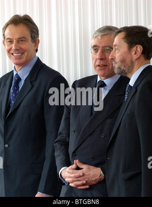 Foreign Secretary The Rt Honorable Jack Straw MP with Home Secretary David Blunkett in London Stock Photo