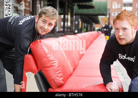 World's longest sofa - Harrods Stock Photo