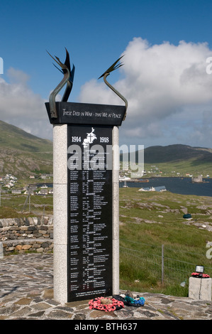 The modern First World War Memorial at Nasg, Castlebay, Barra, Outer Hebrides, Scotland.  SCO 6593 Stock Photo