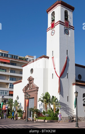 Fuengirola, Malaga Province, Costa del Sol, Spain. Virgen del Rosario church in Plaza de la Constitucion Stock Photo