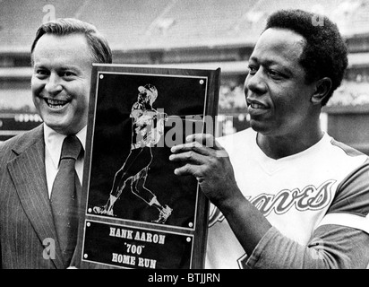 Vintage black and white photo of Hall of Fame player Hank Aaron with the  Atlanta Braves circa 1969 Stock Photo - Alamy