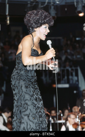 Shirley Bassey, 1976, Millrun Playhouse Theater in the Round, Niles, Illinois. Stock Photo