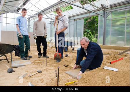 Apprenticeship in gardening and landscaping, Berlin, Germany Stock Photo