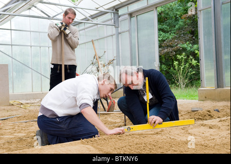 Apprenticeship in gardening and landscaping, Berlin, Germany Stock Photo