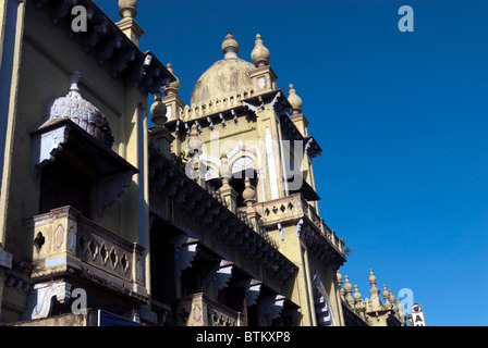 Siddique Sarai Choultry, its Moorish architecture revealing where Indo-Saracenic had its roots. Chennai;Madras, Tamil Nadu. Stock Photo