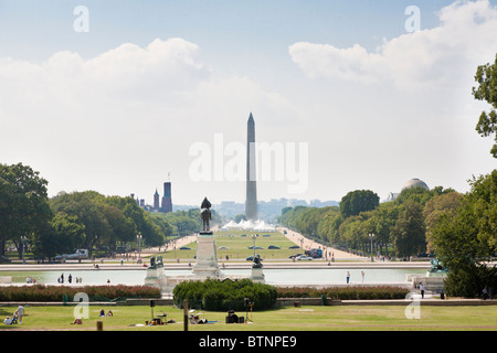 Washington DC - Sep 2009 - Ulysses S. Grant Memorial and the Washington Monument in Washington DC Stock Photo