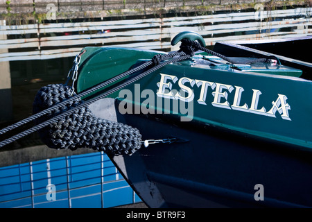 Narrowboat 'Estella' showing the bow (detail), Paddington Basin, West London, England, UN Stock Photo