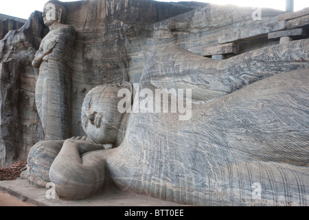 Standing and reclining Gal-Vihara Samadhi Statues, Polonnaruwa, Sri Lanka Stock Photo