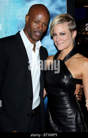 KEENEN IVORY WAYANS BRITTANY DANIEL SKYLINE WORLD PREMIERE DOWNTOWN LOS ANGELES CALIFORNIA USA 09 November 2010 Stock Photo