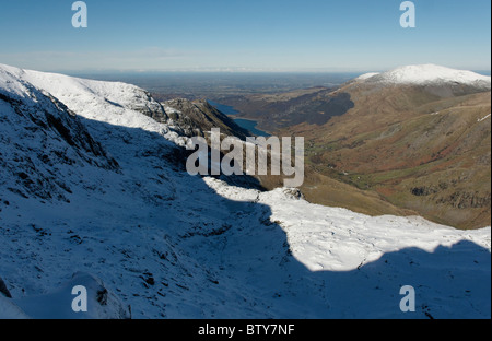 Llanberis Pass in winter seen from Bwlch Goch, Snowdonia Stock Photo