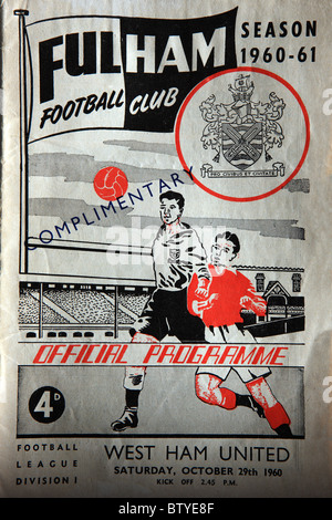 Football match programme for Fulham FC v West Ham United on Saturday 29th October 1960 Stock Photo