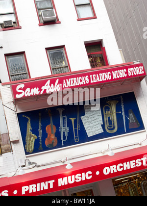 Original Sam Ash Music Store in Times Square was torn down, NYC, USA Stock Photo