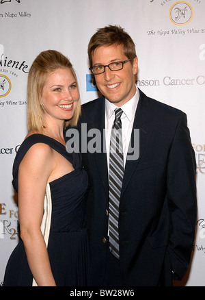 Jonsson Cancer Ctr Honors Fox Broadcastiing Kevin Reilly at TASTE FOR A CURE Stock Photo