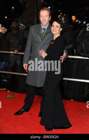 DAMIAN LEWIS & GUEST HARRY POTTER AND THE DEATHLY HALLOWS - PART 1 - FILM PREMIERE LEICESTER SQUARE LONDON ENGLAND 11 November Stock Photo