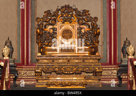 Emperor’s or Imperial throne, Hall of Preserved Harmony, The Forbidden City, Beijing, China Stock Photo