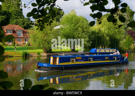 Middlesex, Staines, River Thames Scenic Stock Photo - Alamy