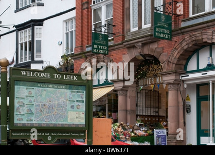 Welcome to Leek sign, Leek Town Centre, Staffordshire, England, UK ...