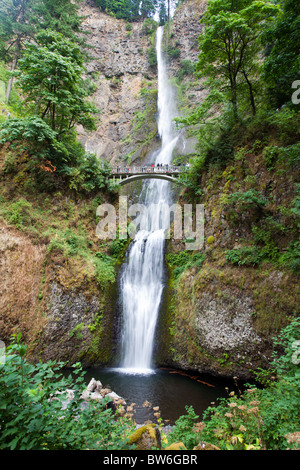 Bridge over Multnomah Falls, Oregon, USA Stock Photo