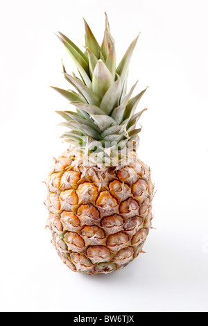 Image of ripe pineapple isolated on white background