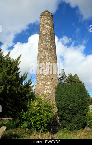 Round tower (12 century), Glendalough, Wicklow mountains, Ireland Stock Photo
