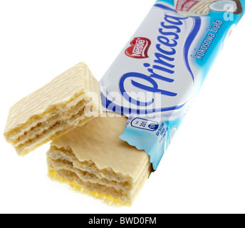 Bar of Nestle Princessa Bardziej kokosowa biata Stock Photo