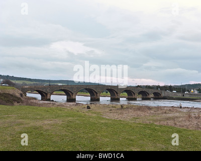 Seven arched road bridge over the river Deveron between Banff and Macduff completed 1799 Macduff, Aberdeenshire, Scotland, UK Stock Photo