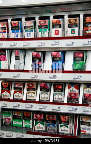Cigarette store hi-res stock photography and images