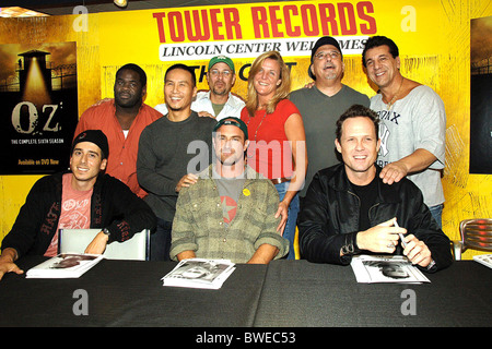 OZ Season Six DVD Signing Stock Photo