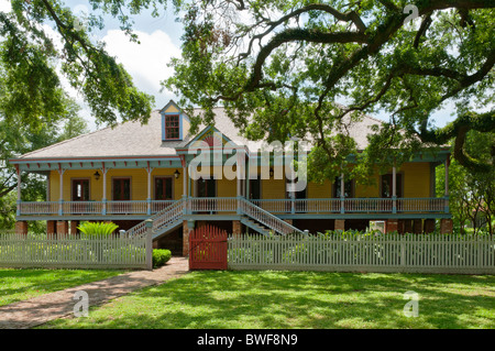 Louisiana, Vacherie, Laura Plantation, historic Creole sugarcane plantation, main house built 1805 Stock Photo