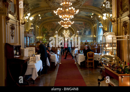 Le Train Bleu restaurant, Interior, Lyon railway station, Paris, France Stock Photo