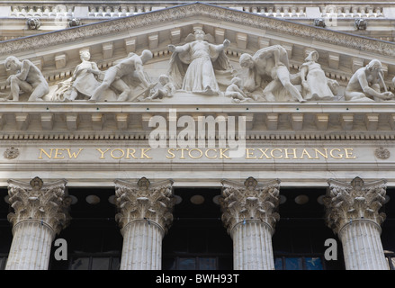 USA New York NYC Manhattan NYSE The New York Stock Exchange building in Broad Street beside Wall Street Stock Photo