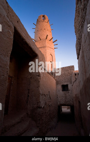 The medieval/Ottoman town of Al Qasr, Dakhla Oasis, Egypt Stock Photo