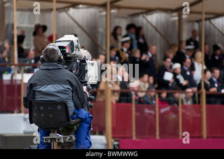 TV Cameraman covering the Lord Mayor's show 2010, London. UK Stock Photo