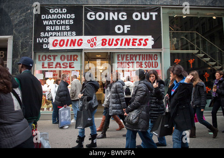 A store going out of business on Fifth Avenue in midtown in New York on Friday, November 26, 2010. (© Frances M. Roberts) Stock Photo