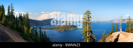 Wizard Island in Crater Lake, Oregon Stock Photo