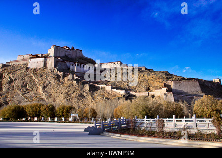 Palcho Fort in Gyantse, Tibet Stock Photo