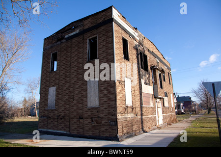 Burned vacant apartment building  East side of Detroit Michigan USA Stock Photo