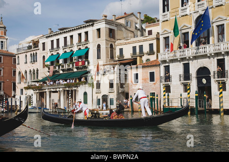 ITALY Veneto Venice Participants in Regatta Storico historical annual gondola regatta on Grand Canal wearing traditional costume Stock Photo