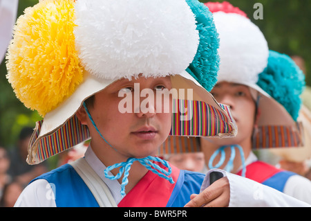 Members of a traditional farmers dance troupe, Korean Folk Village, Suwon, South Korea Stock Photo