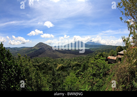 Danau (Lake) Batur, with volcanoes Gunung (Mount) Batur left, Gunung Abang in the middle and Gunung Agung in the rear right Stock Photo