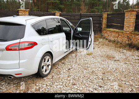 Ford S-MAX 2.0T EcoBoost PowerShift - MY2006 (FL 2010) - white pearl metallic - five doors (5D) - Popular German MPV (minivan) Stock Photo