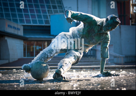 Sir Tom Finney statue outside Preston North End's Deepdale stadium Stock Photo