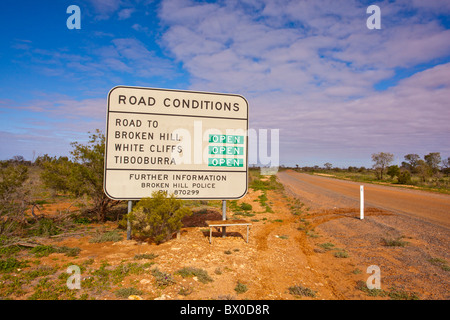 Road conditions sign in Mutawintji National Park, Broken Hill, New South Wales Stock Photo