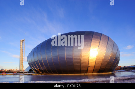 Glasgow Tower, Science Centre and IMAX Theatre by the River Clyde, Glasgow, Scotland, UK. Stock Photo