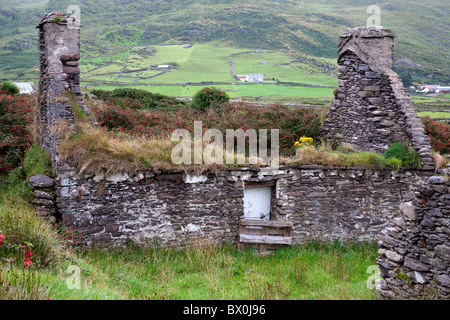 Ruined Stone cottage, Waterville, County Kerry, Ireland Stock Photo